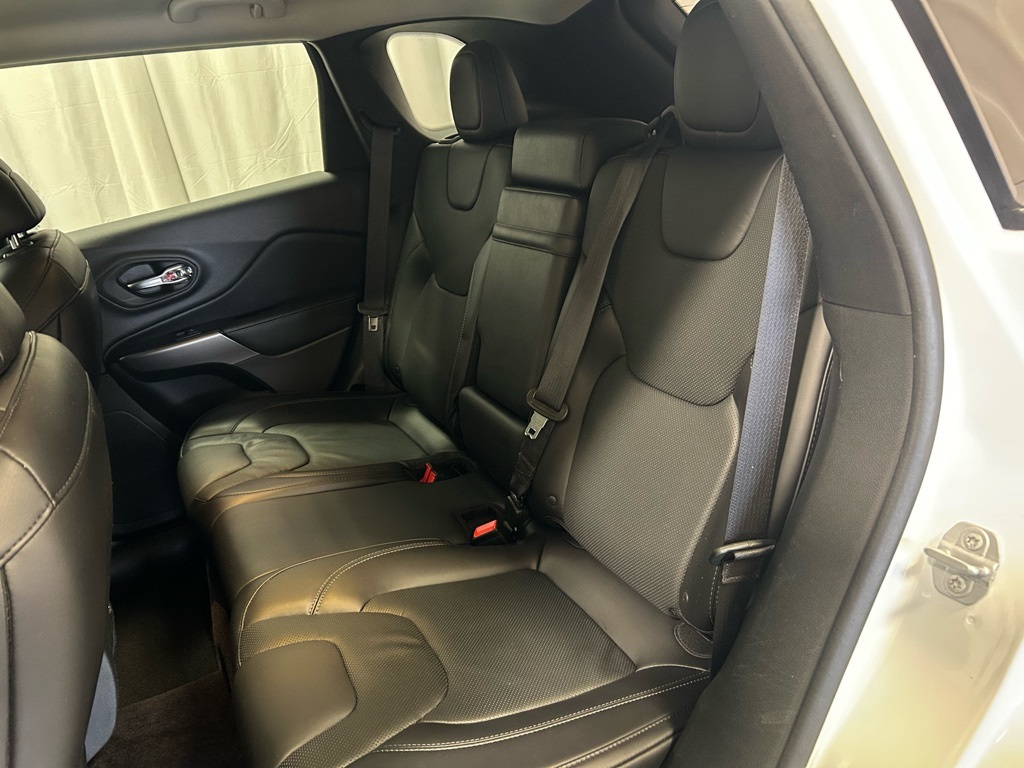 used 2019 Jeep Cherokee car, priced at $16,844