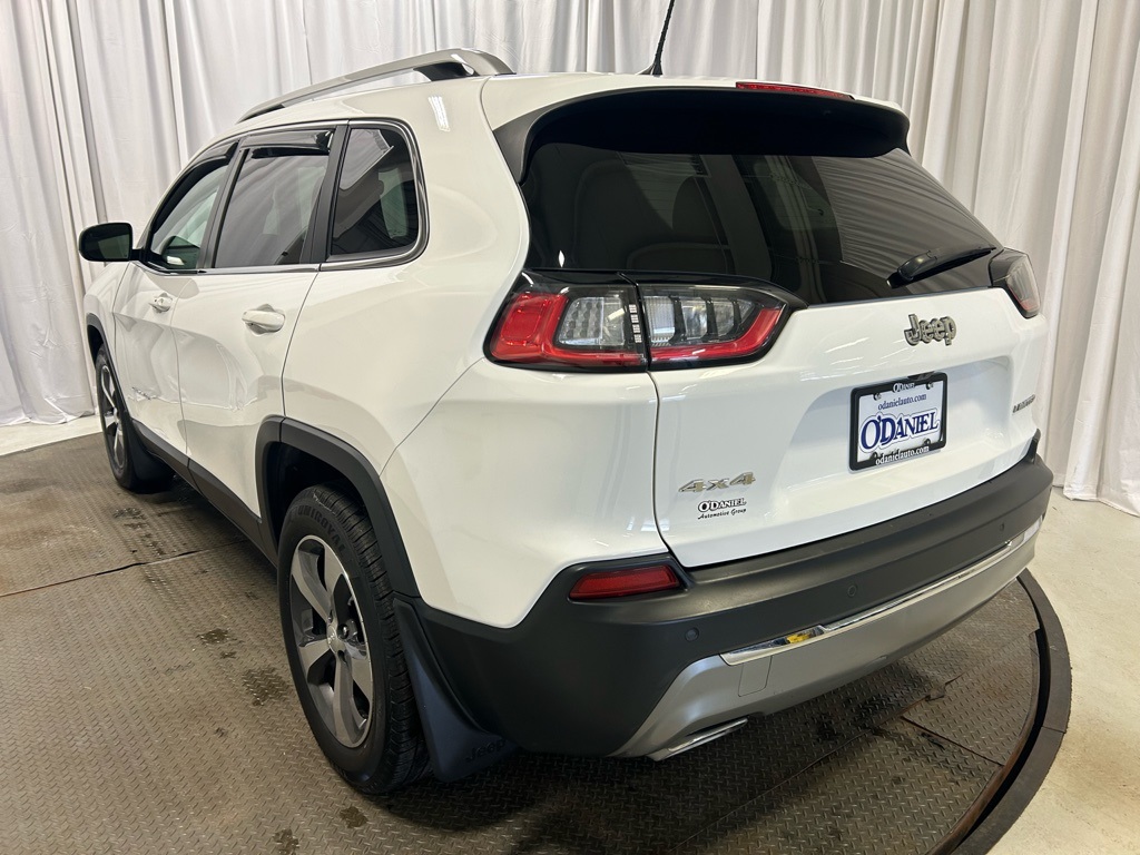 used 2019 Jeep Cherokee car, priced at $16,844