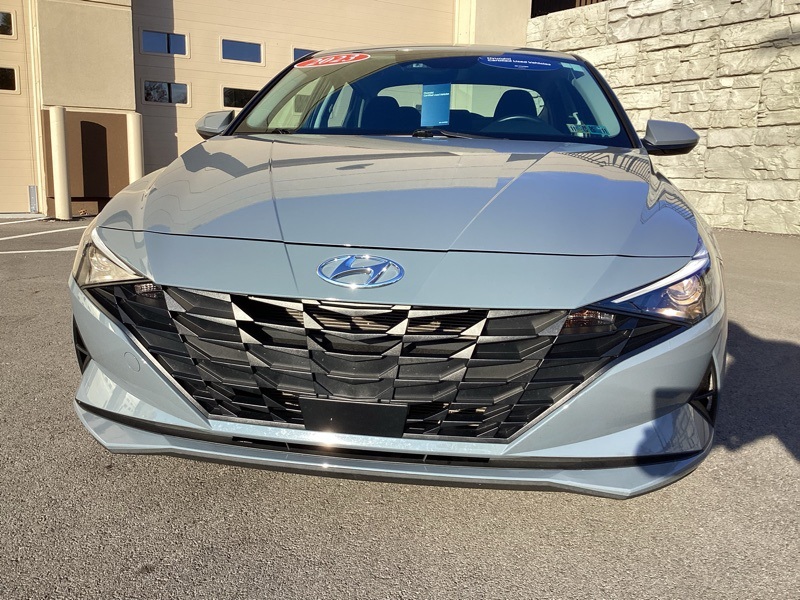 Used 2023 Hyundai Elantra Sedan