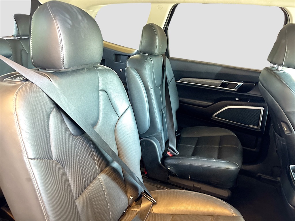 2022 Kia Telluride EX photo 27