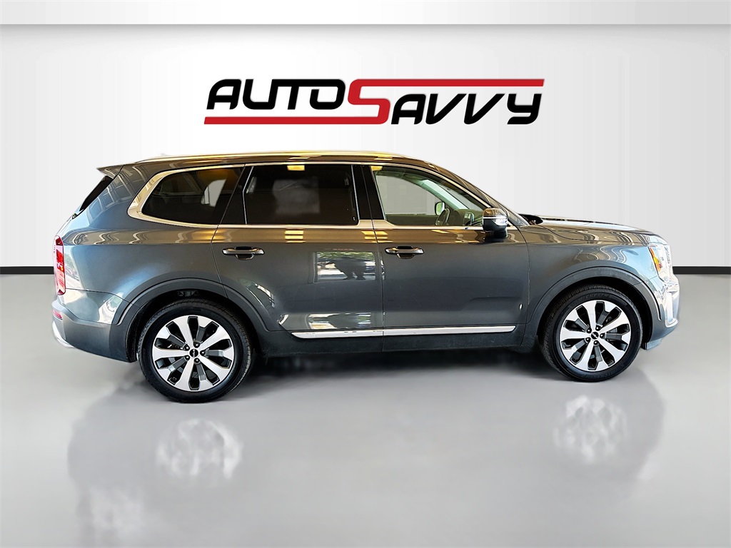 2022 Kia Telluride EX photo 6