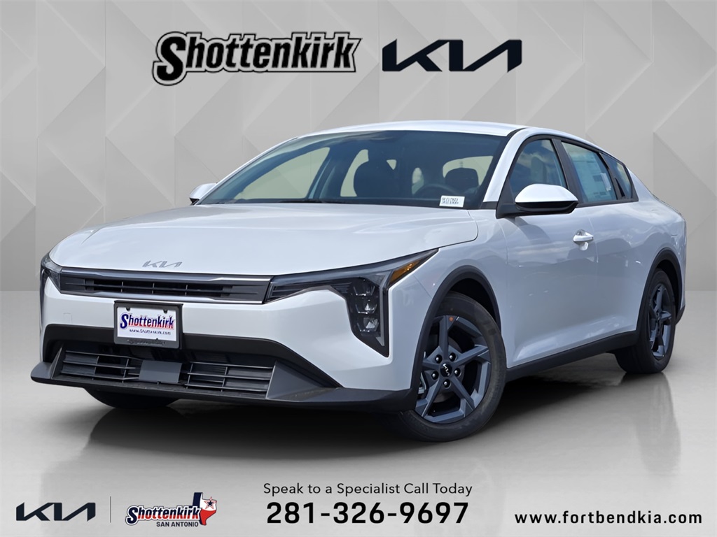 2025 Kia K4 LXS's photo