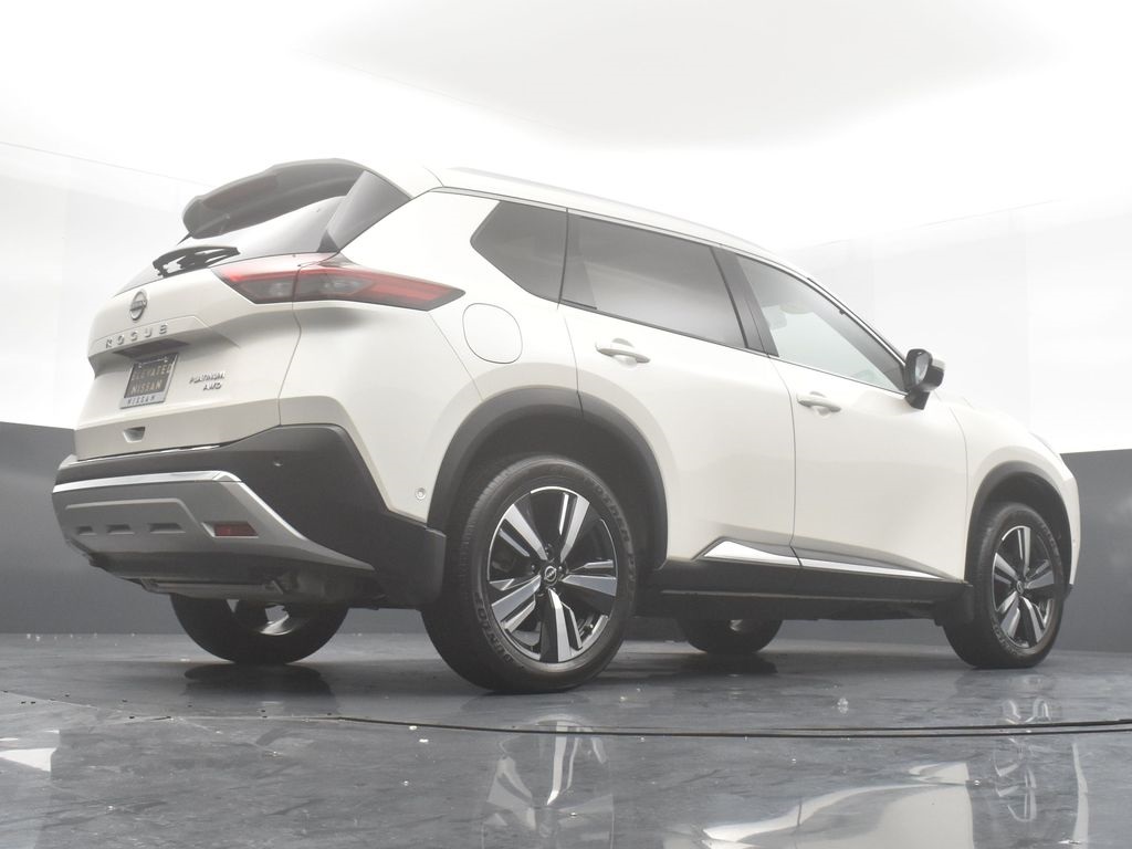 2023 Nissan Rogue Platinum photo 28