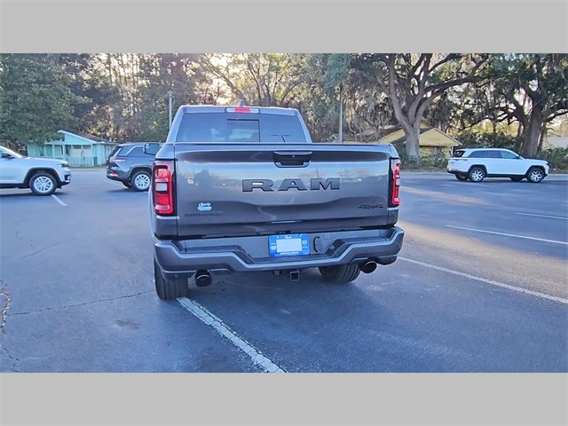 2026 Ram 1500 Big Horn Crew Cab 4x4 5'7" Box