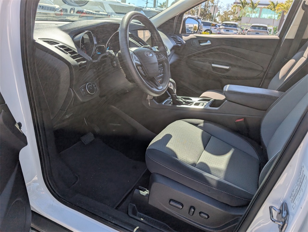 used 2018 Ford Escape car, priced at $5,999