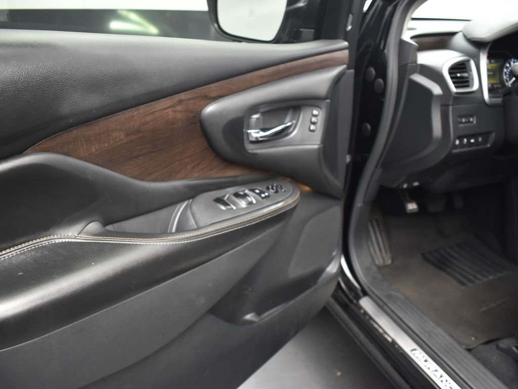 2021 Magnetic Black Pearl Nissan Murano Platinum FWD SUV