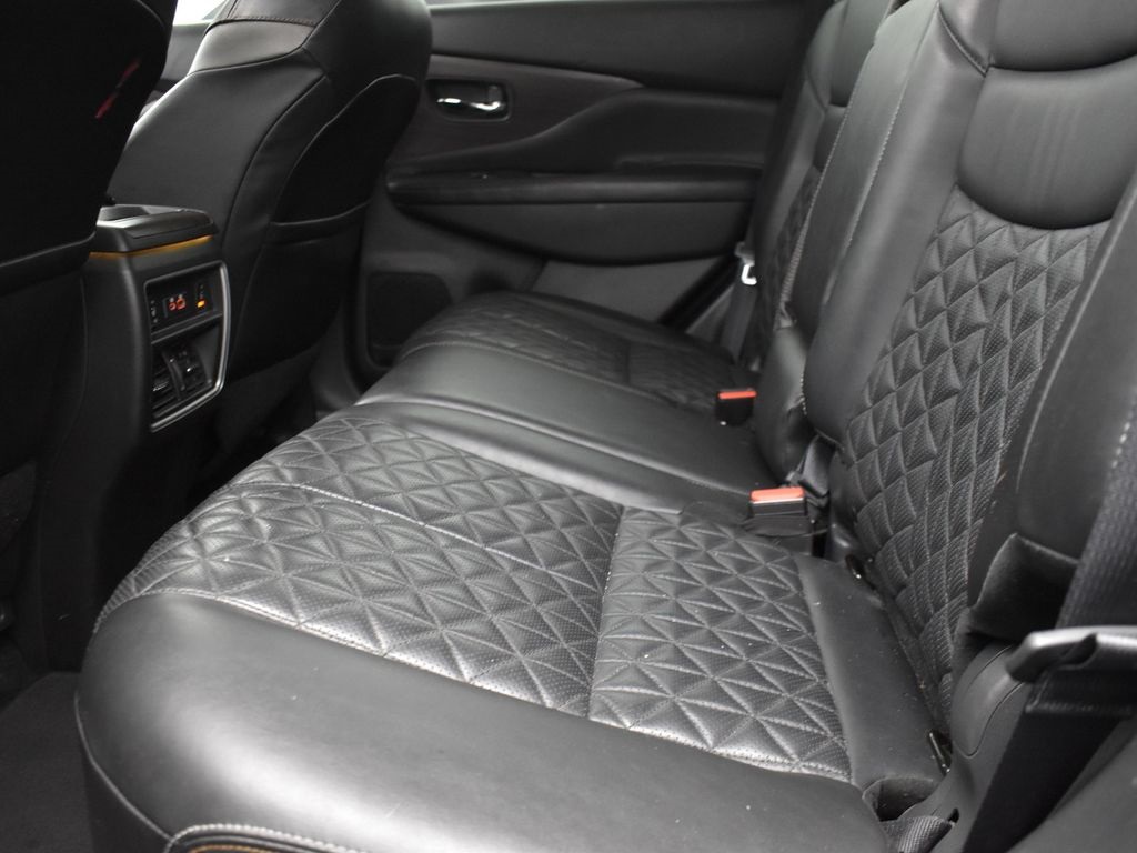 2021 Magnetic Black Pearl Nissan Murano Platinum FWD SUV
