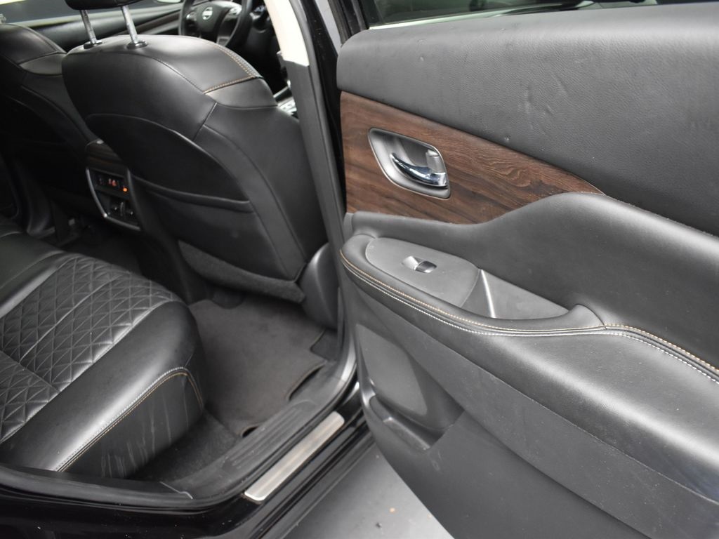 2021 Magnetic Black Pearl Nissan Murano Platinum FWD SUV
