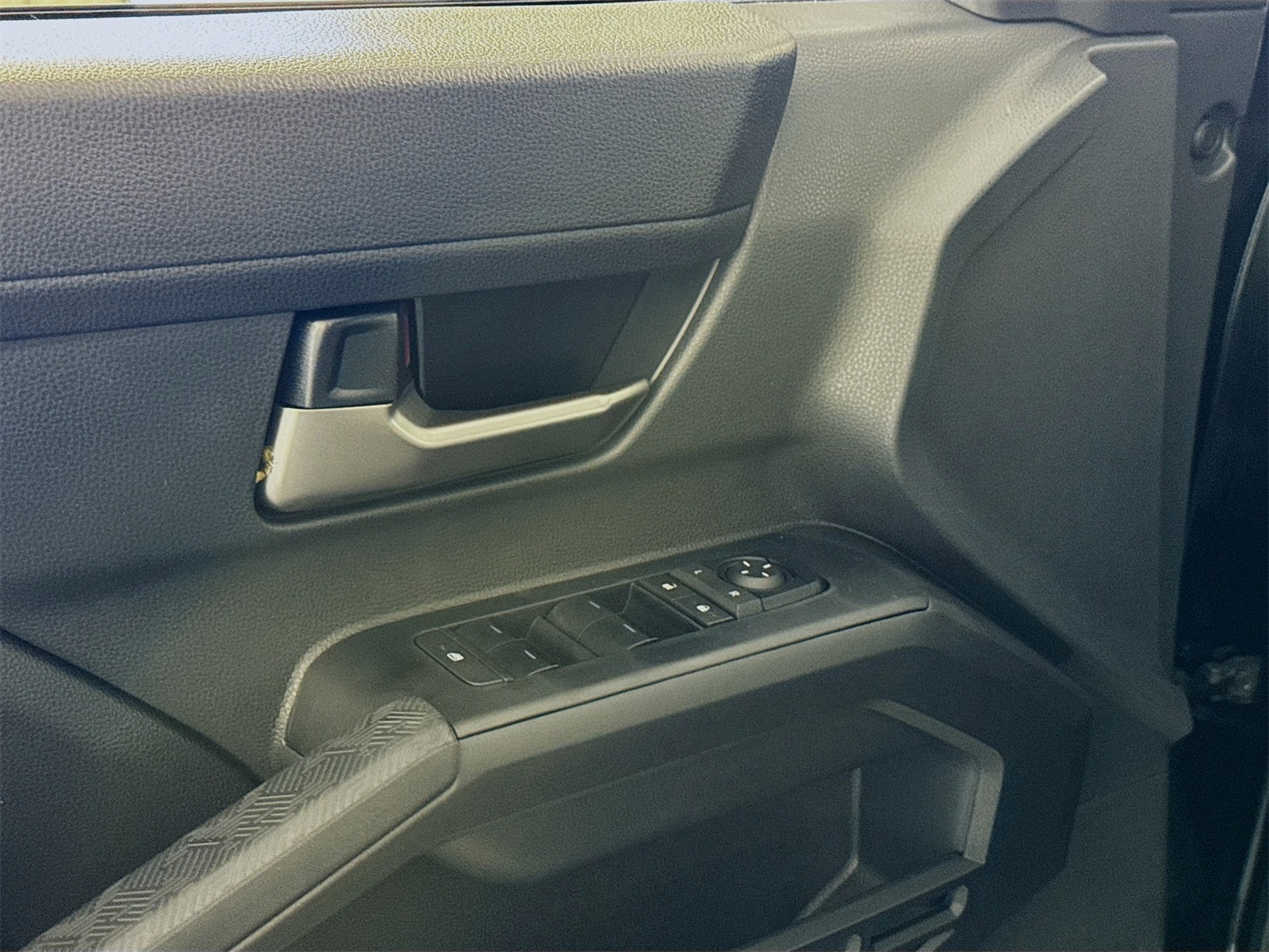 2025 Toyota Tacoma TRD Off-Road Double Cab photo 14