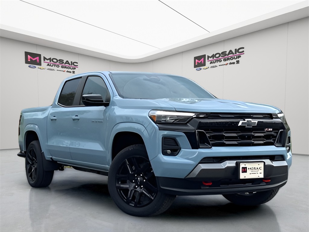 New 2025 Chevrolet Colorado Z71 Trucks