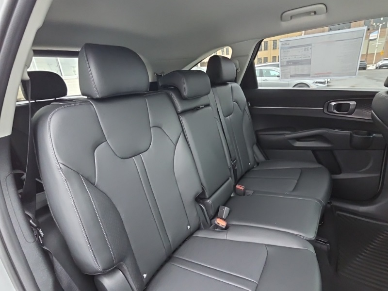 New 2026 Kia Sorento SUV