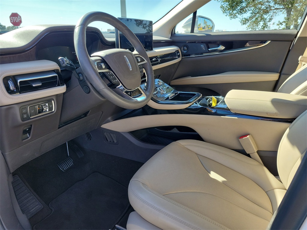 used 2022 Lincoln Nautilus car, priced at $36,998