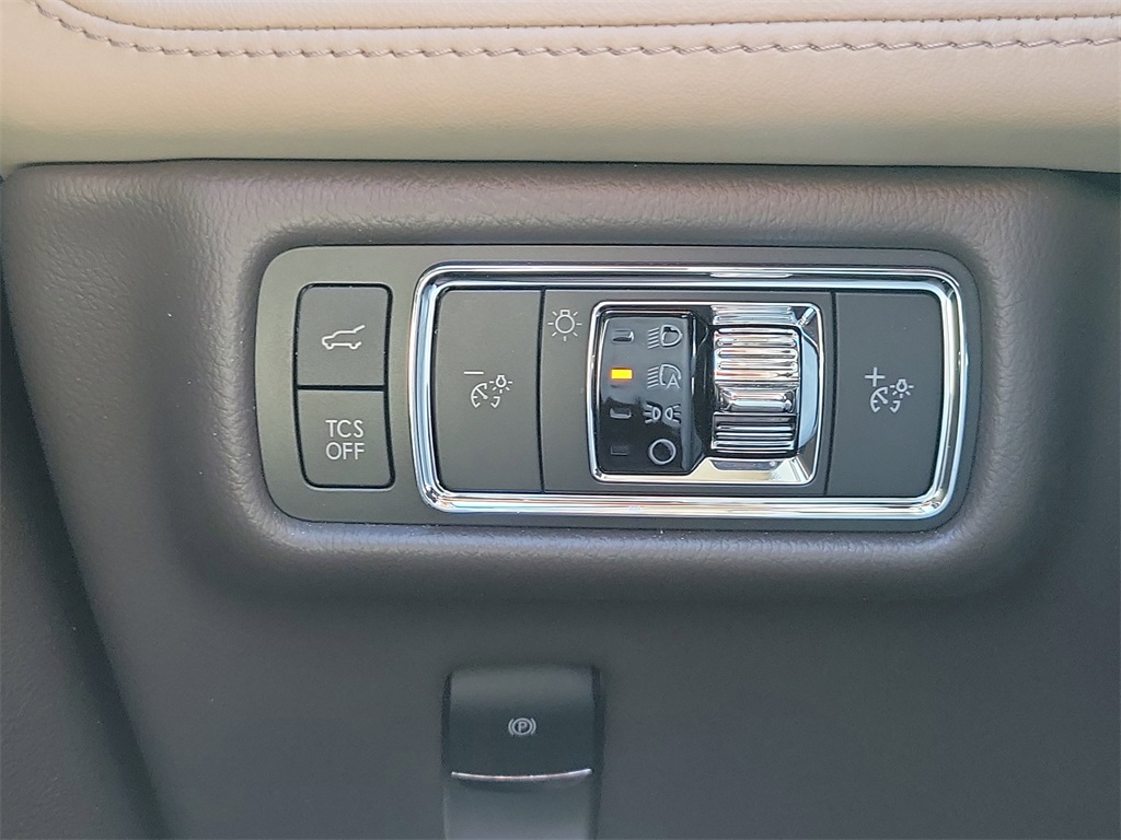 used 2022 Lincoln Nautilus car, priced at $36,998