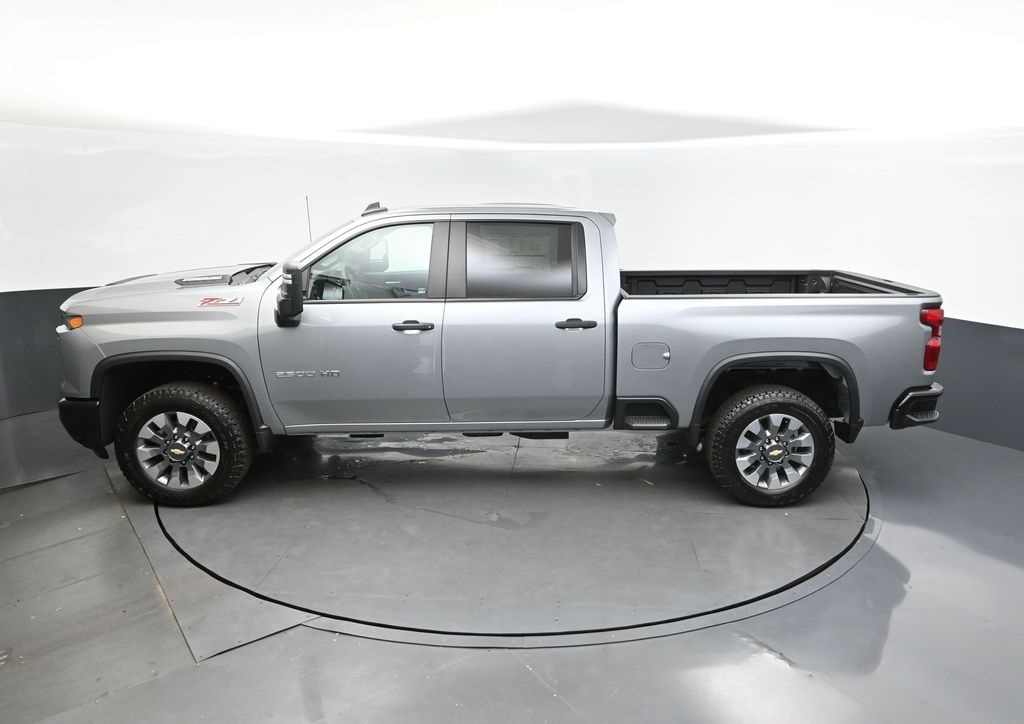 2025 Sterling Chevrolet Silverado 2500HD Custom 4X4 Truck