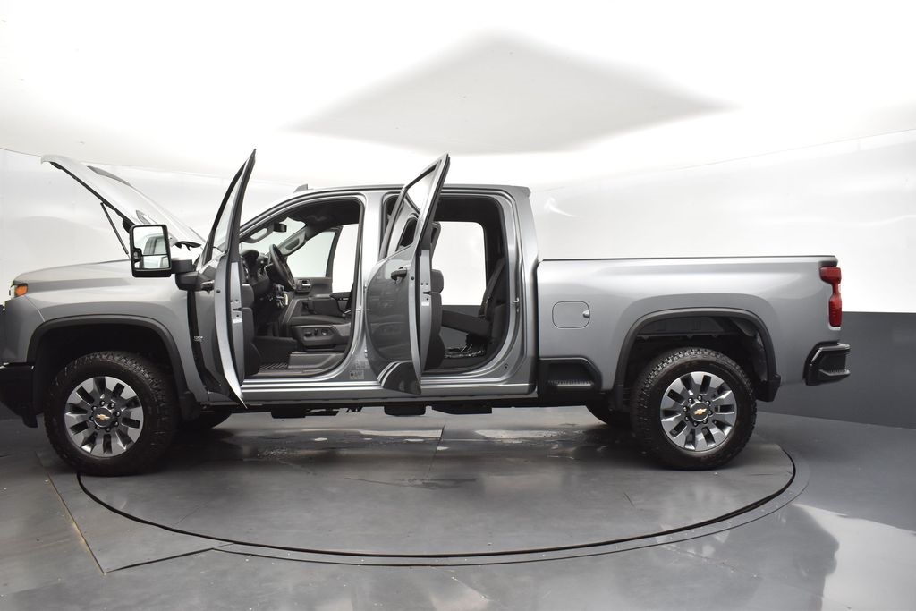 2025 Sterling Chevrolet Silverado 2500HD Custom 4X4 Truck