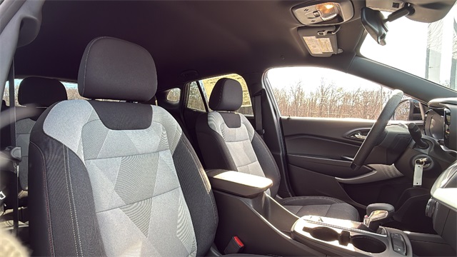 new 2026 Chevrolet Trax car, priced at $25,390