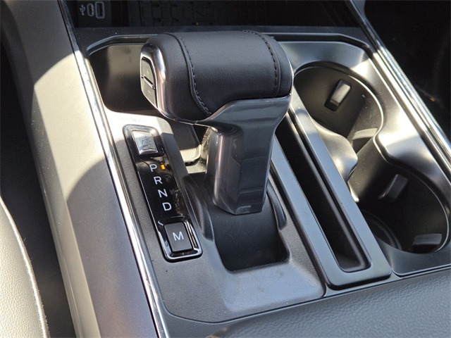 New 2025 Ford F-150 SuperCrew 6.5' Box Lariat