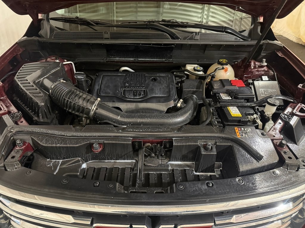 used 2023 GMC Acadia car, priced at $21,647