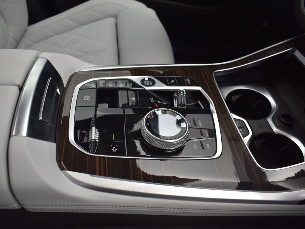 2026 Skyscraper Gray Metallic BMW X7 xDrive40i AWD SUV