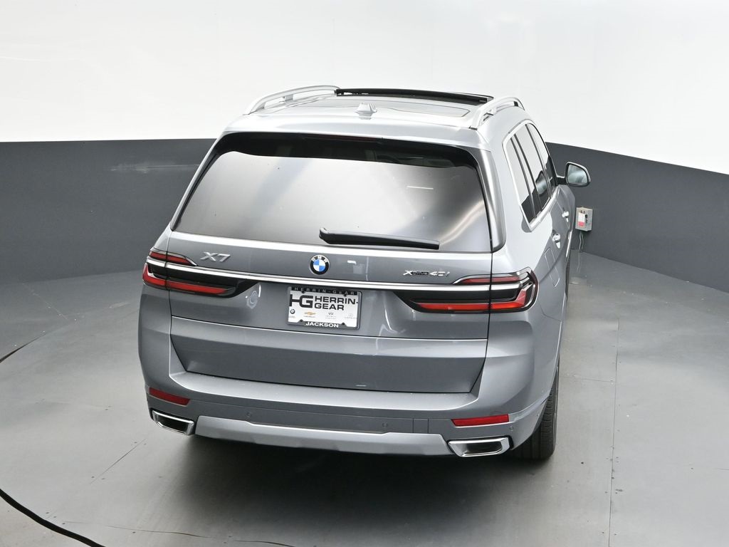 2026 Skyscraper Gray Metallic BMW X7 xDrive40i AWD SUV
