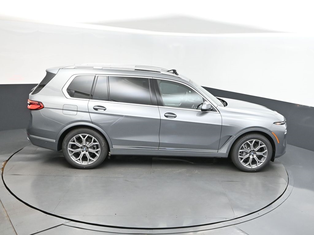 2026 Skyscraper Gray Metallic BMW X7 xDrive40i AWD SUV
