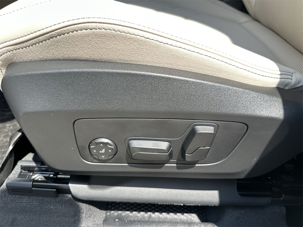 X1 xDrive28i