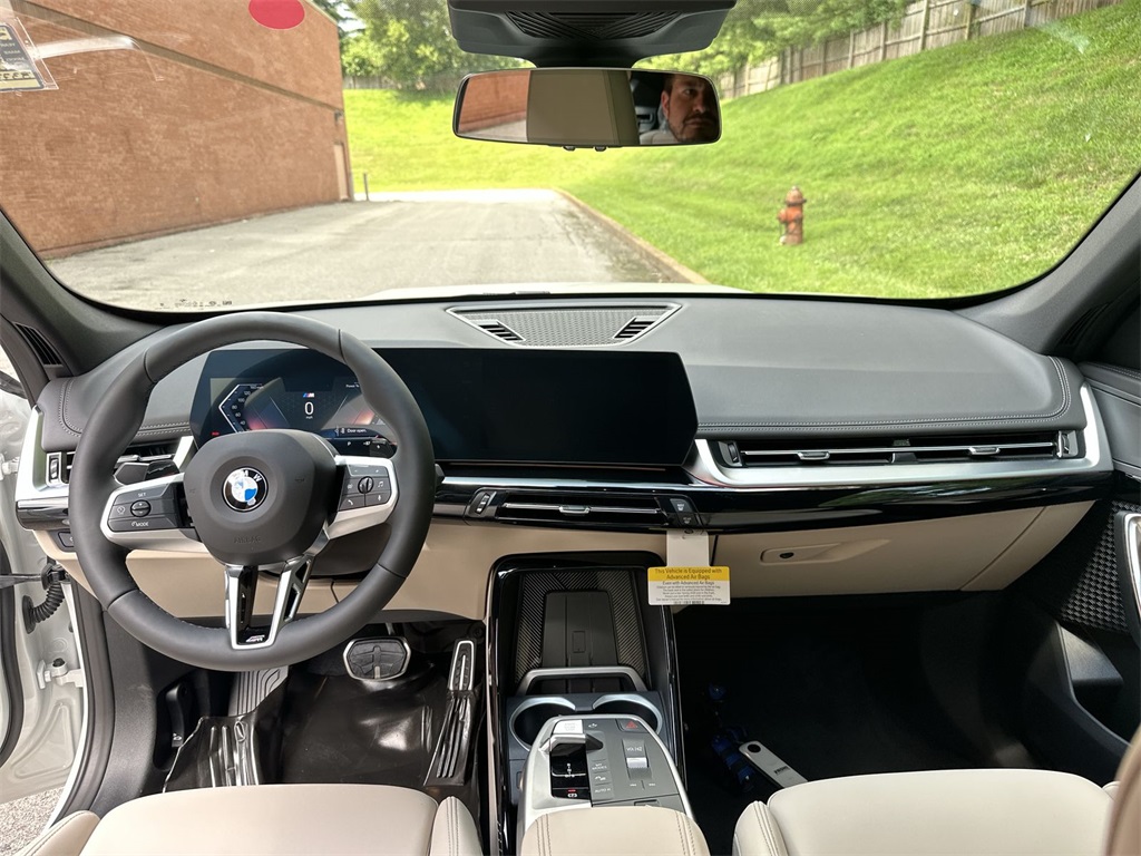 X1 xDrive28i