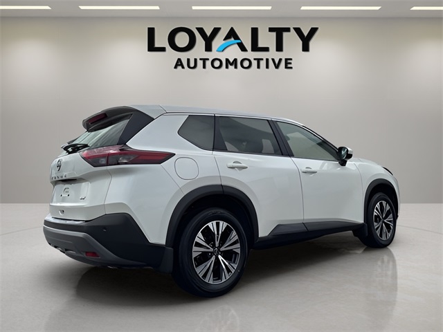 2023 Nissan Rogue SV photo 4