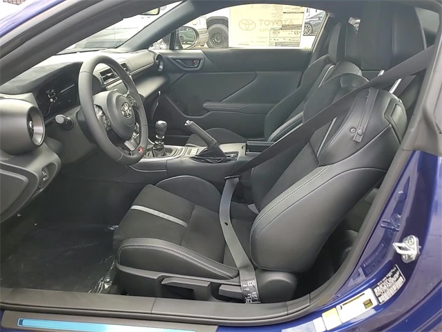 2025 Toyota GR86 Premium photo 11