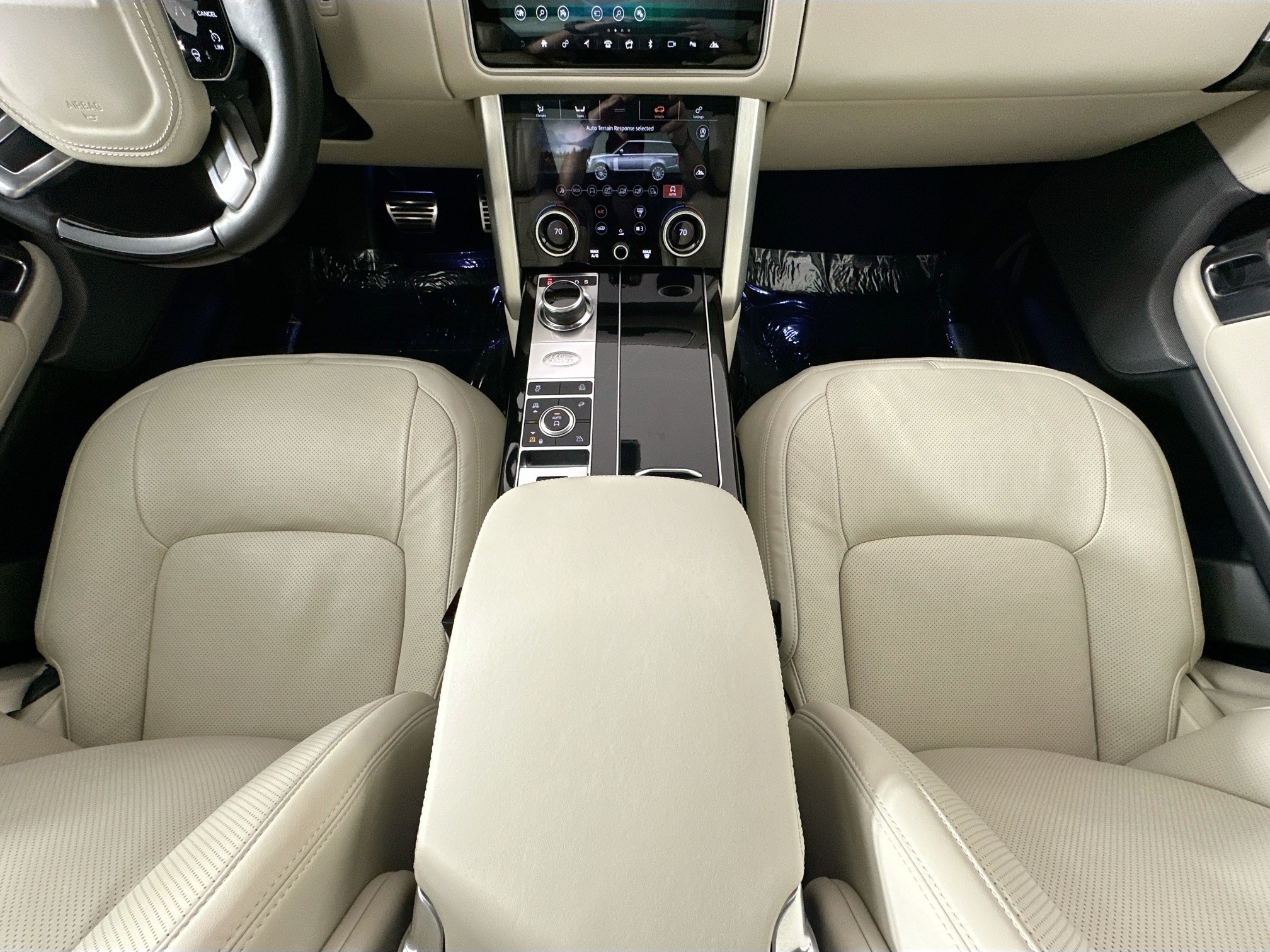 used 2022 Land Rover Range Rover car, priced at $62,995