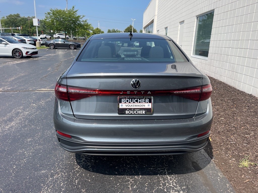 2025 Volkswagen Jetta 1.5T Sport photo 3