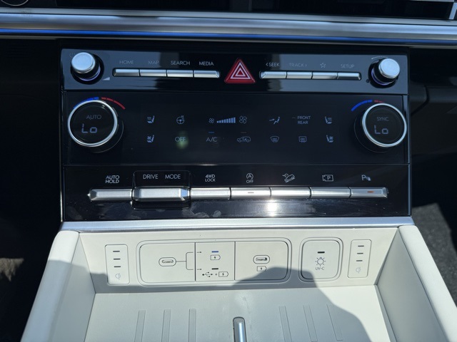 2025 Hyundai Santa Fe Calligraphy photo 28