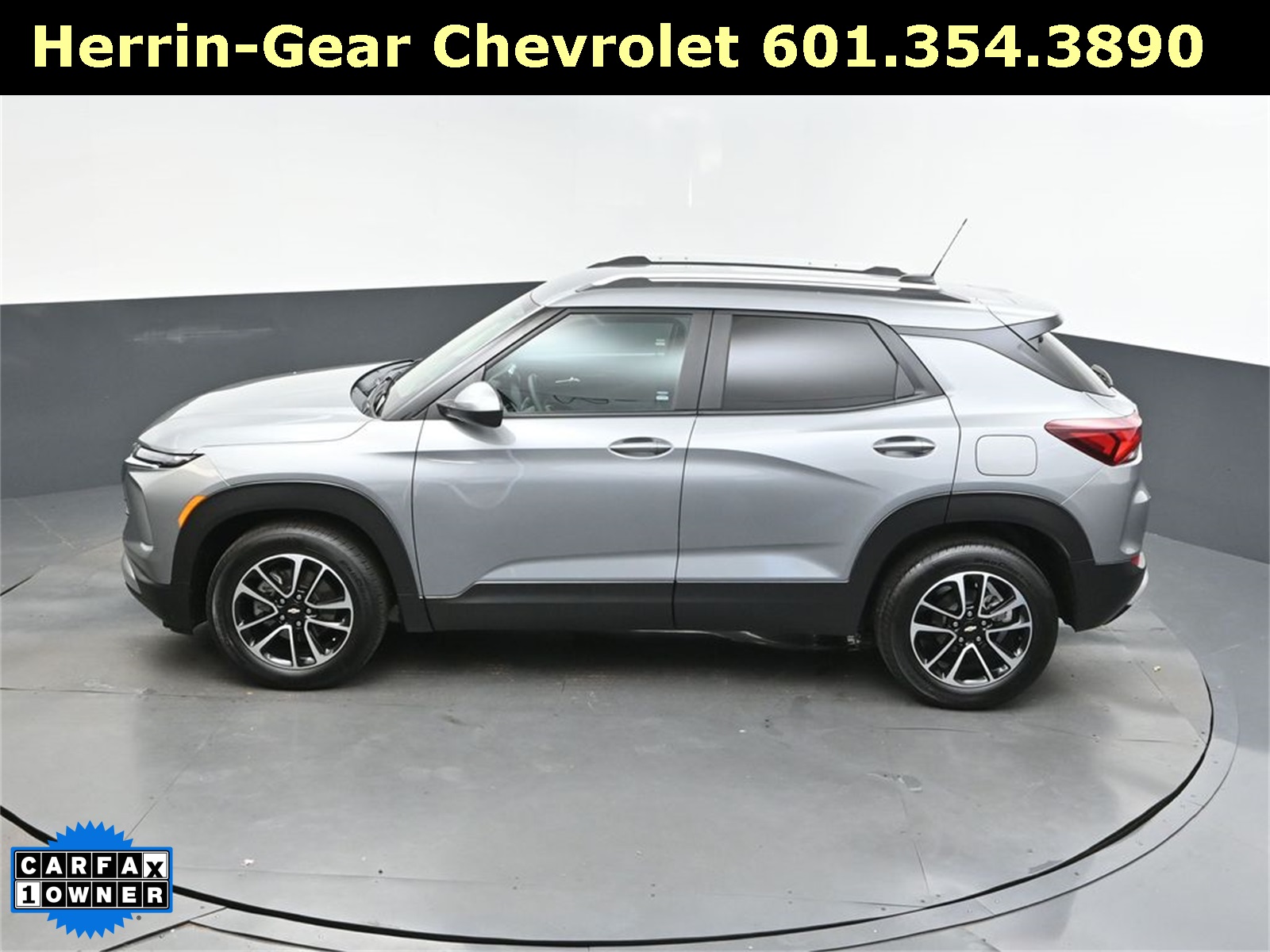 2024 Sterling Gray Metallic Chevrolet Trailblazer LT FWD SUV