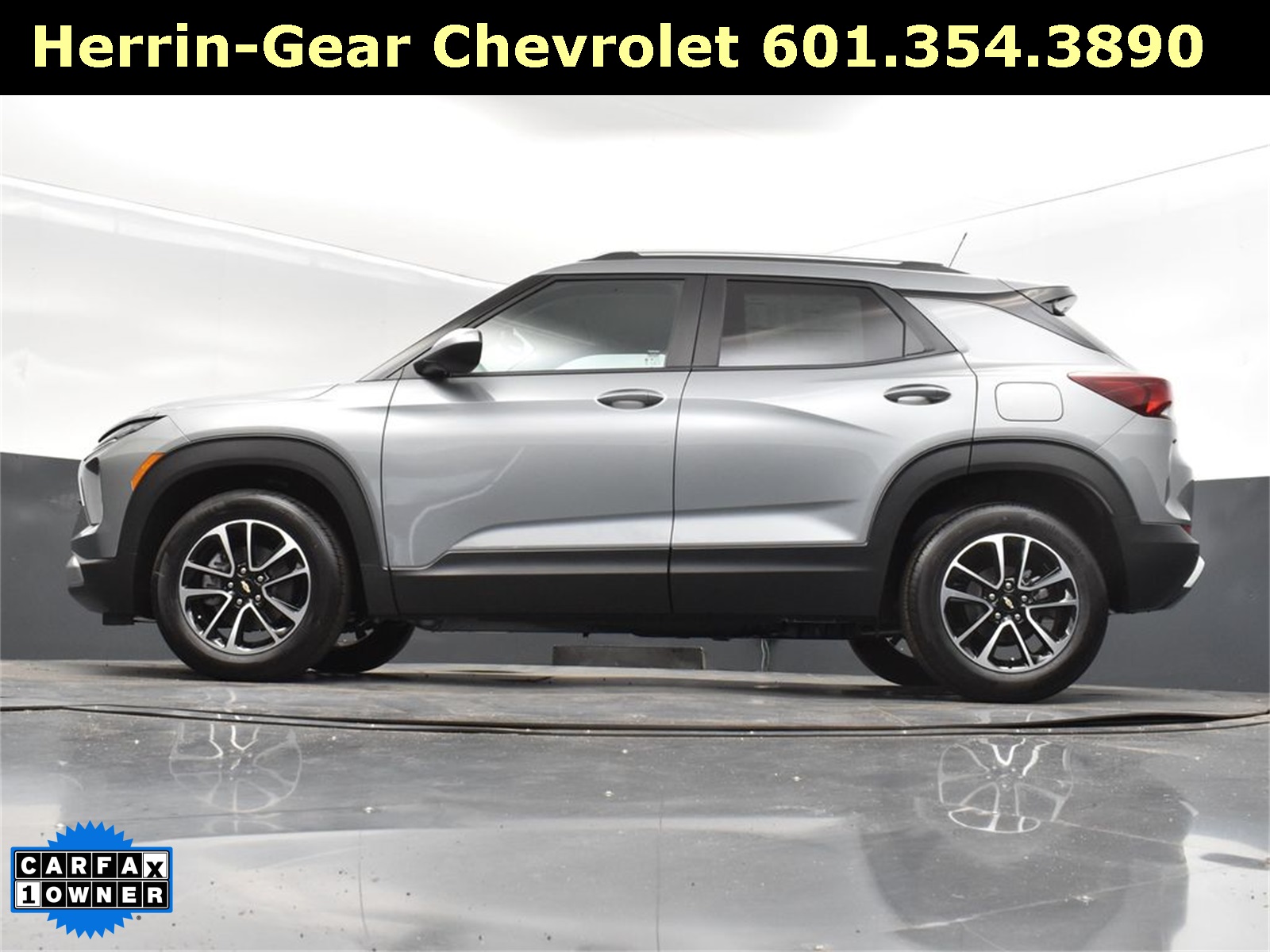 2024 Sterling Gray Metallic Chevrolet Trailblazer LT FWD SUV