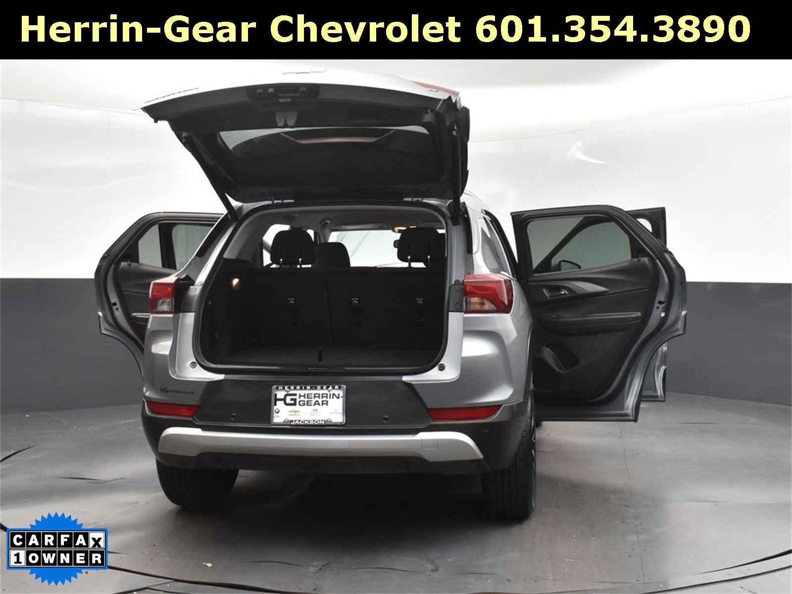 2024 Sterling Gray Metallic Chevrolet Trailblazer LT FWD SUV
