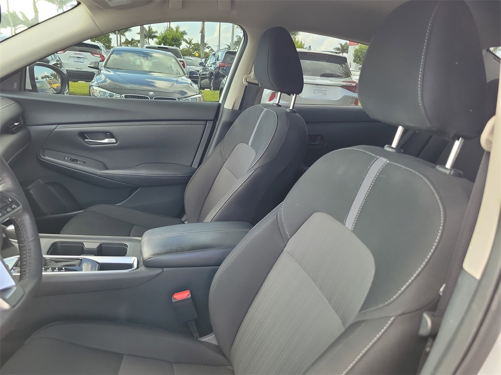 2024 Aspen White Tricoat Nissan Sentra SV FWD Sedan