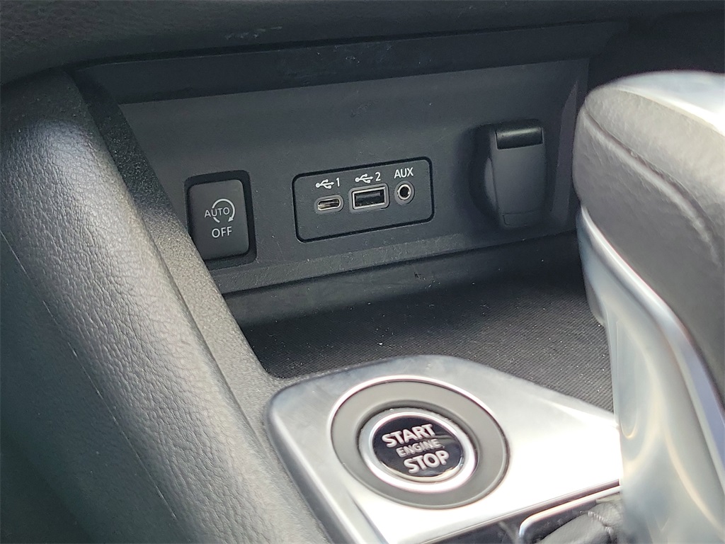 2024 Aspen White Tricoat Nissan Sentra SV FWD Sedan