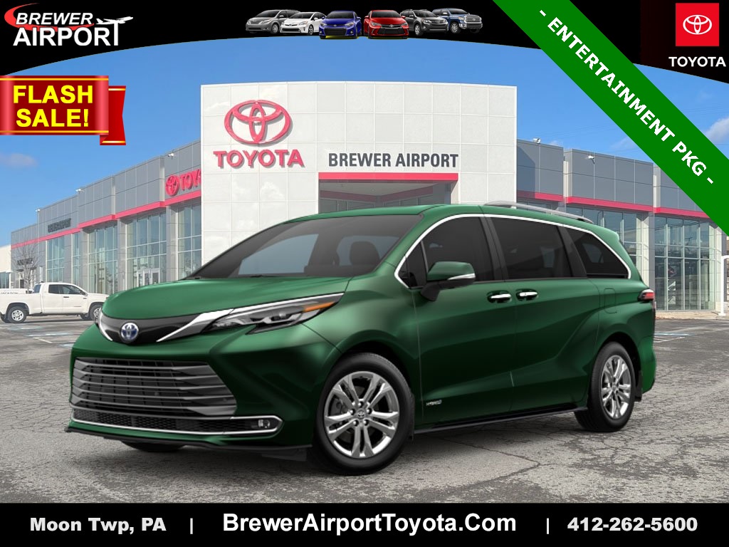 2026 Toyota Sienna Platinum's photo