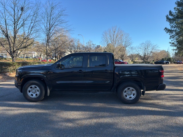 2024 Nissan Frontier S's photo