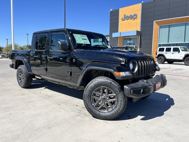2025 Jeep Gladiator Sport S's photo