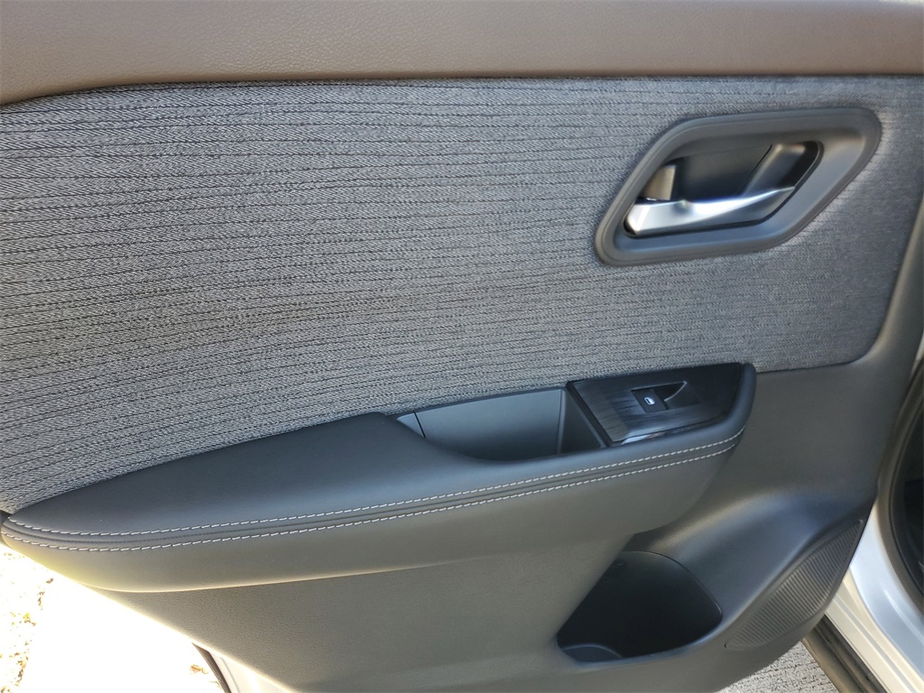 used 2021 Nissan Rogue car, priced at $17,946