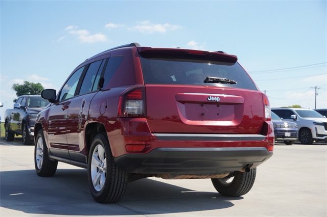 2015 Jeep Compass Sport photo 7