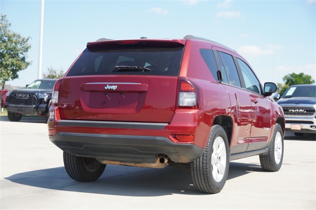 2015 Jeep Compass Sport photo 9