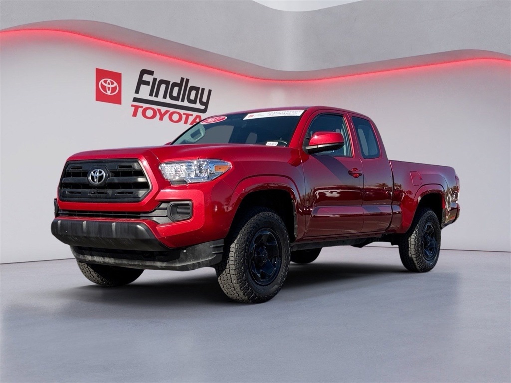 2017 Toyota Tacoma SR's photo