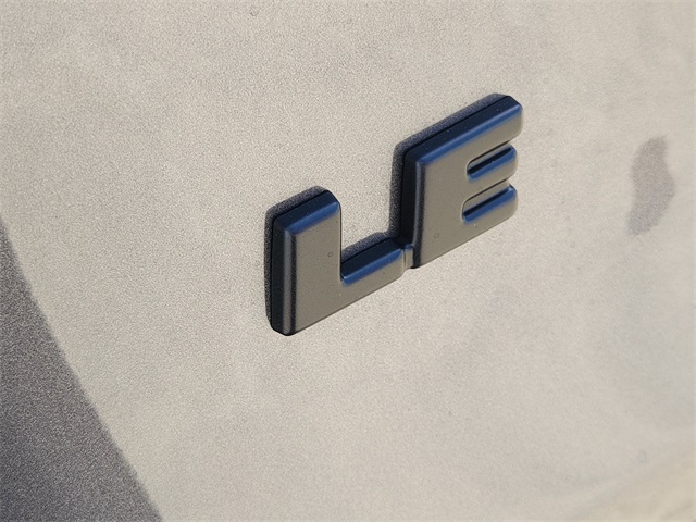 2025 Toyota RAV4 LE photo 6