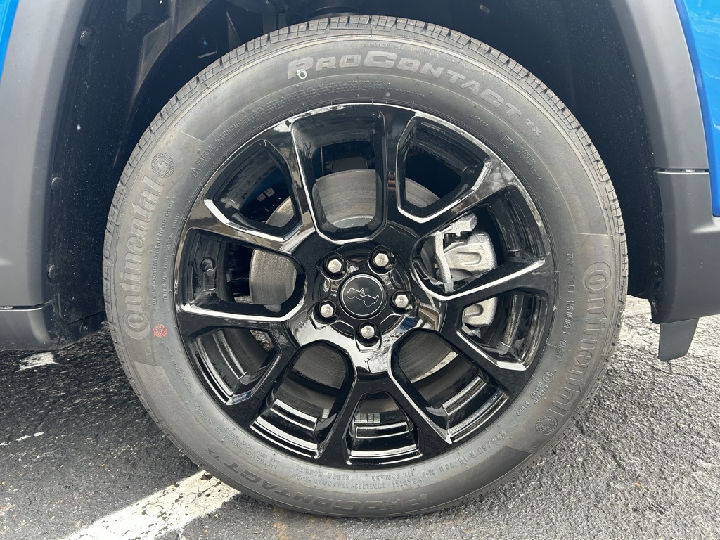 new 2026 Jeep Compass car, priced at $29,999