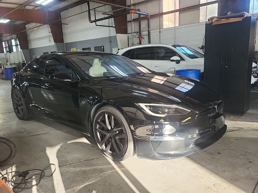 Used 2022 Tesla Model S Plaid with VIN 5YJSA1E67NF478062 for sale in Cleveland, OH