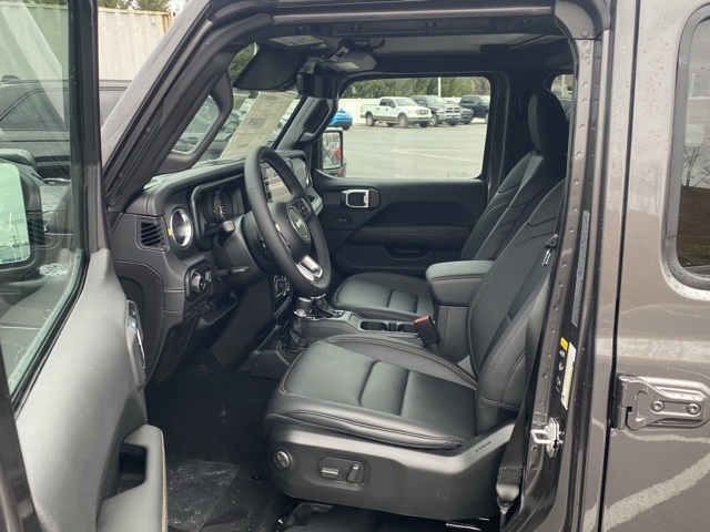 new 2026 Jeep Wrangler car, priced at $47,389