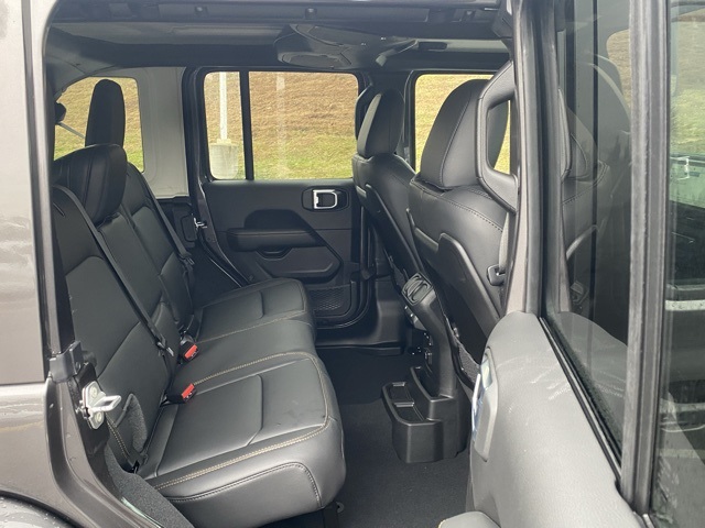 new 2026 Jeep Wrangler car, priced at $47,389