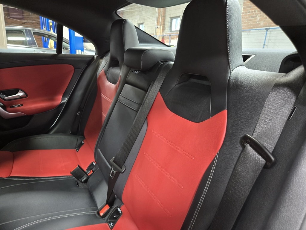 2022 Mercedes Benz CLA 35 AMG photo 34